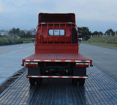 五征國五藍(lán)牌平板挖掘機(jī)運(yùn)輸車FD5041TPBW17K5型